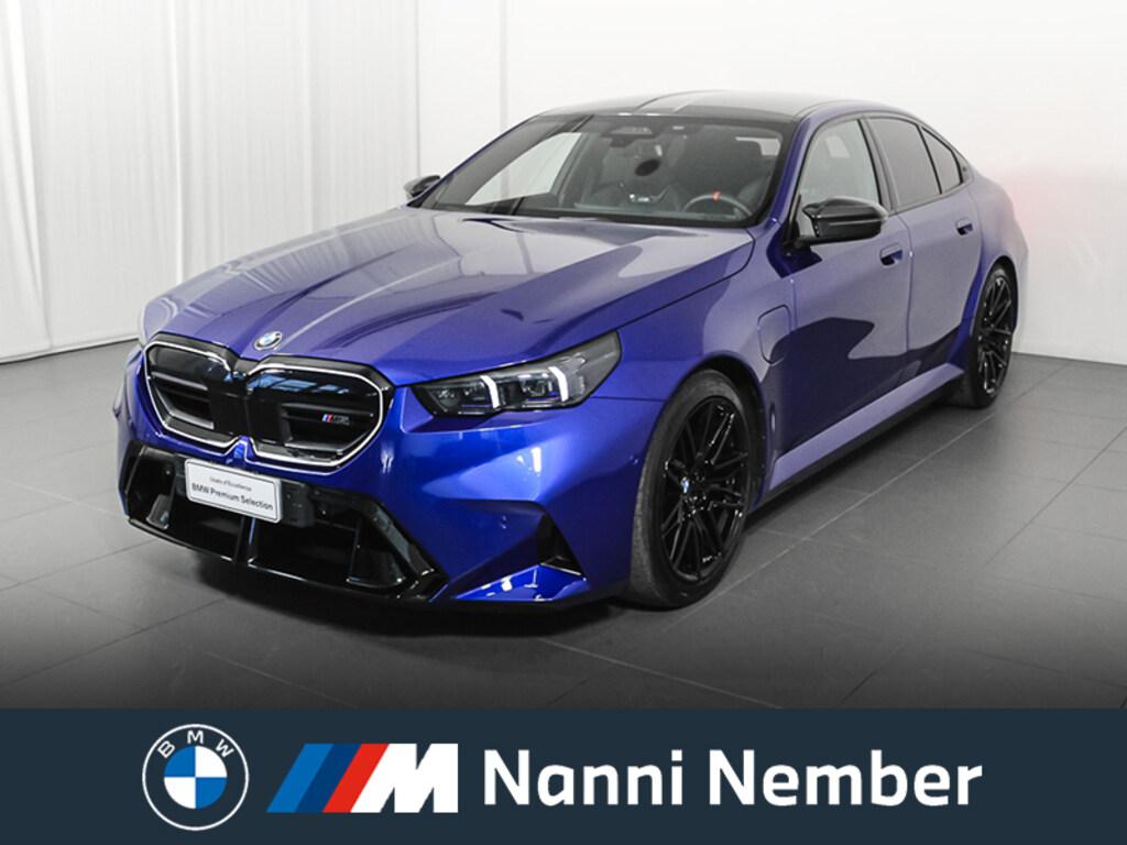 BMW M5 4.4 727cv auto