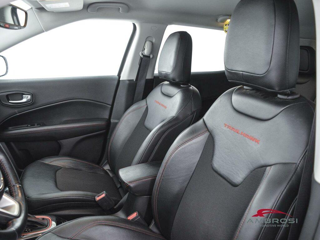 Jeep Compass 1.3 turbo t4 phev Trailhawk 4xe at6