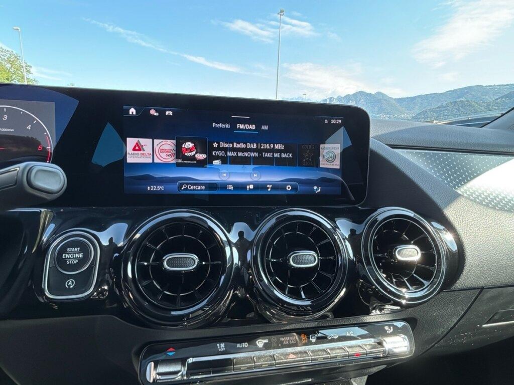 Mercedes GLA 180 d Advanced auto