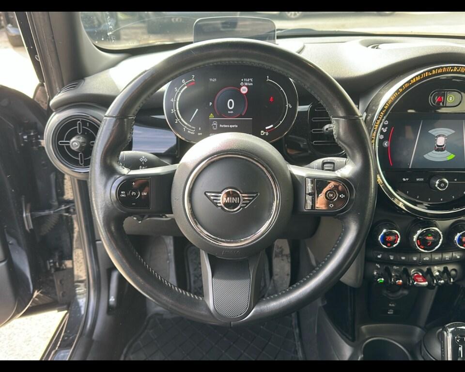 Mini Cooper 1.5 TwinPower Turbo Cooper Business DCT