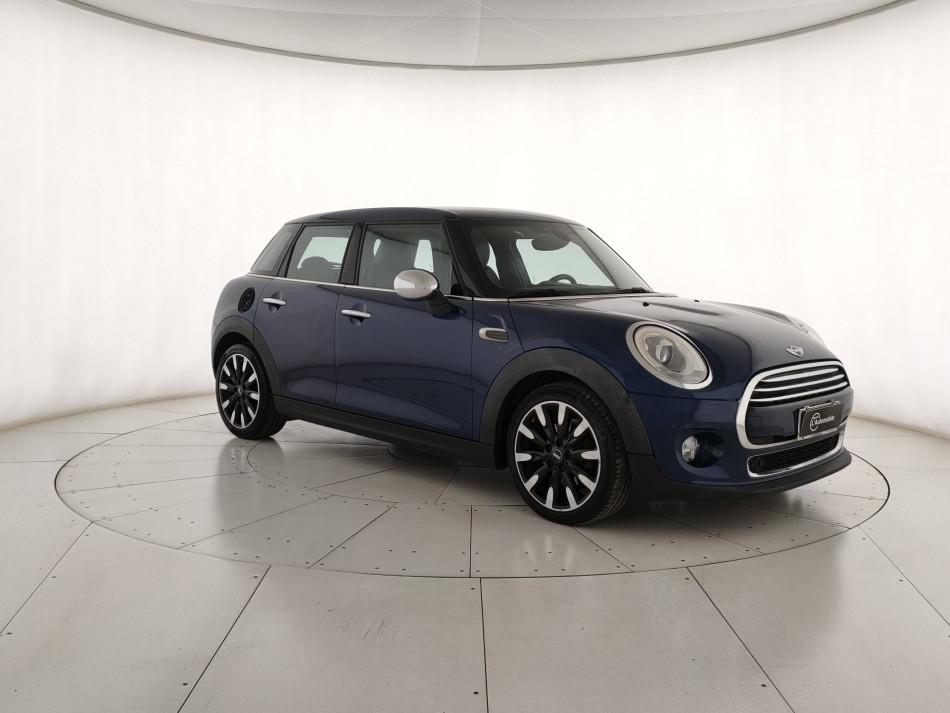 Mini Cooper D 1.5 D Cooper D Business XL Auto