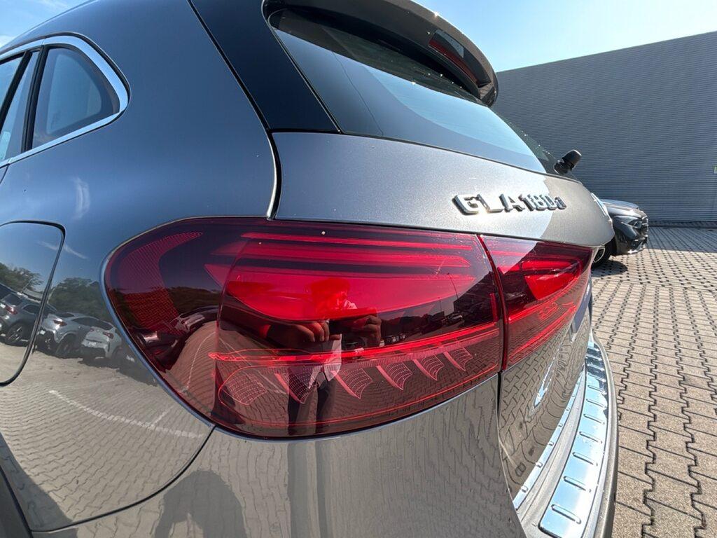 Mercedes GLA 180 d Advanced auto