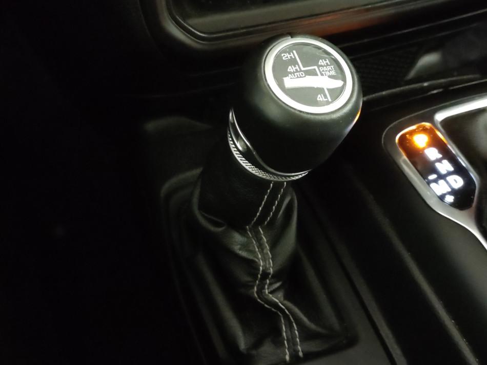 Jeep Wrangler Unlimited 2.0 turbo Sahara auto