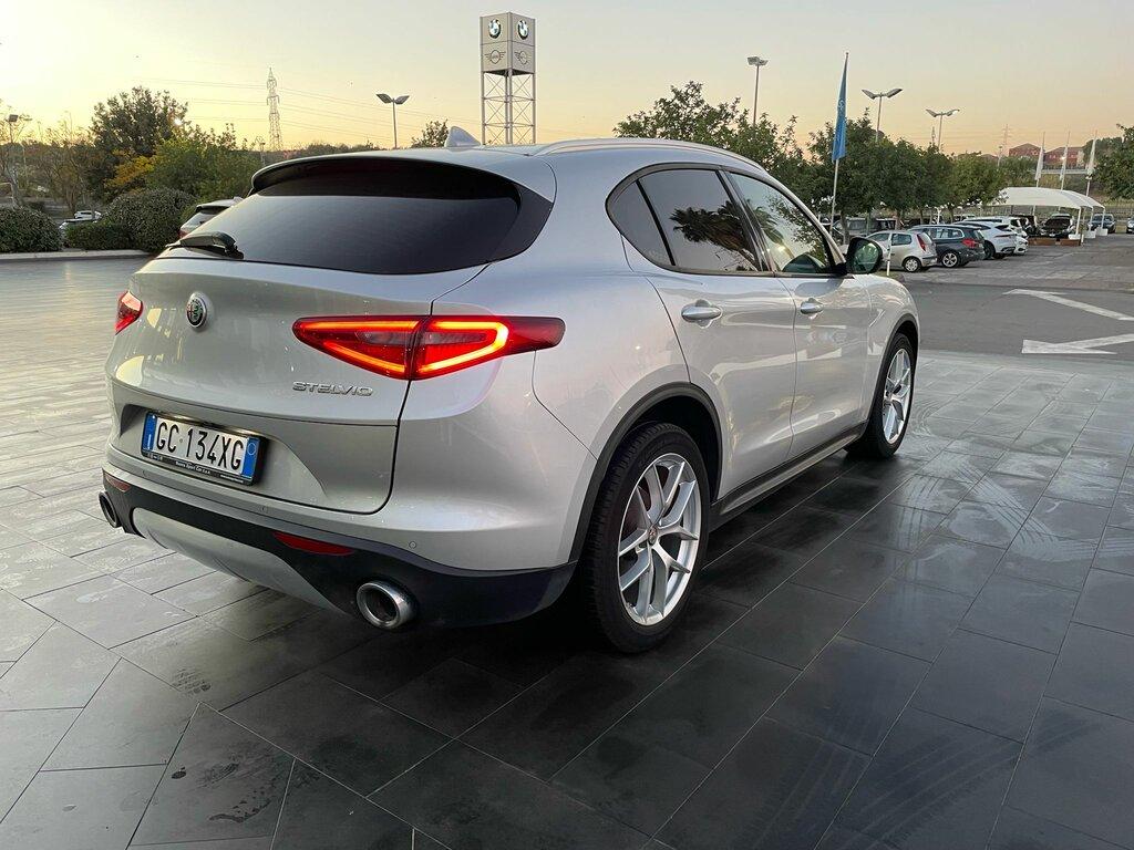 Alfa Romeo Stelvio 2.2 t Executive rwd 190cv auto