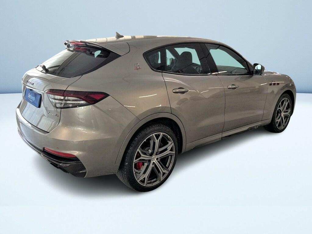 Maserati Levante 3.8 V8 Trofeo 580cv auto