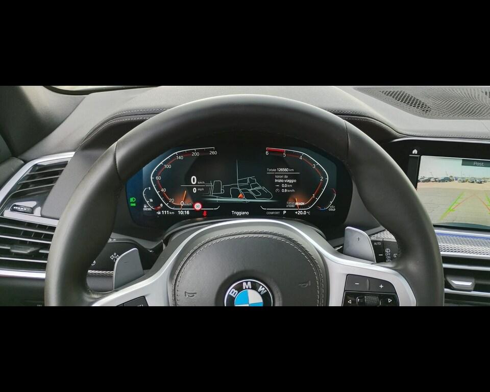 BMW X5 xdrive40d mhev 48V Msport auto