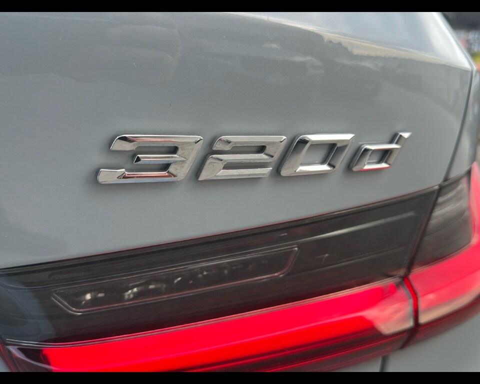 BMW Serie 3 320d Touring mhev 48V Msport xdrive auto