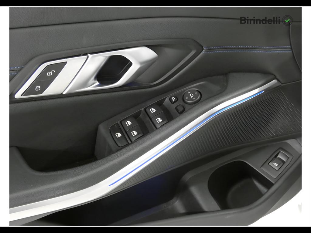 BMW Serie 3 320d Touring mhev 48V Msport auto