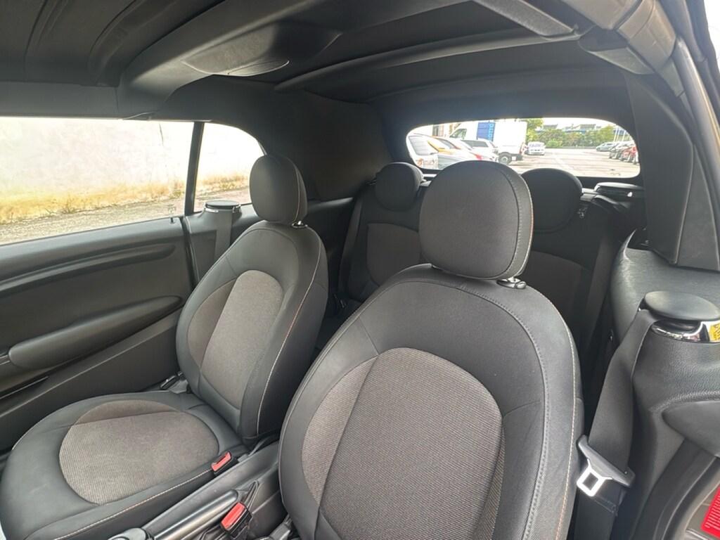 Mini Cooper D Cabrio 1.5 Cooper D Boost Auto