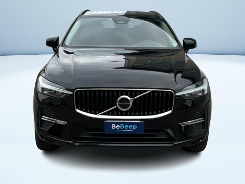 Volvo XC60 2.0 B4 Momentum Pro awd auto