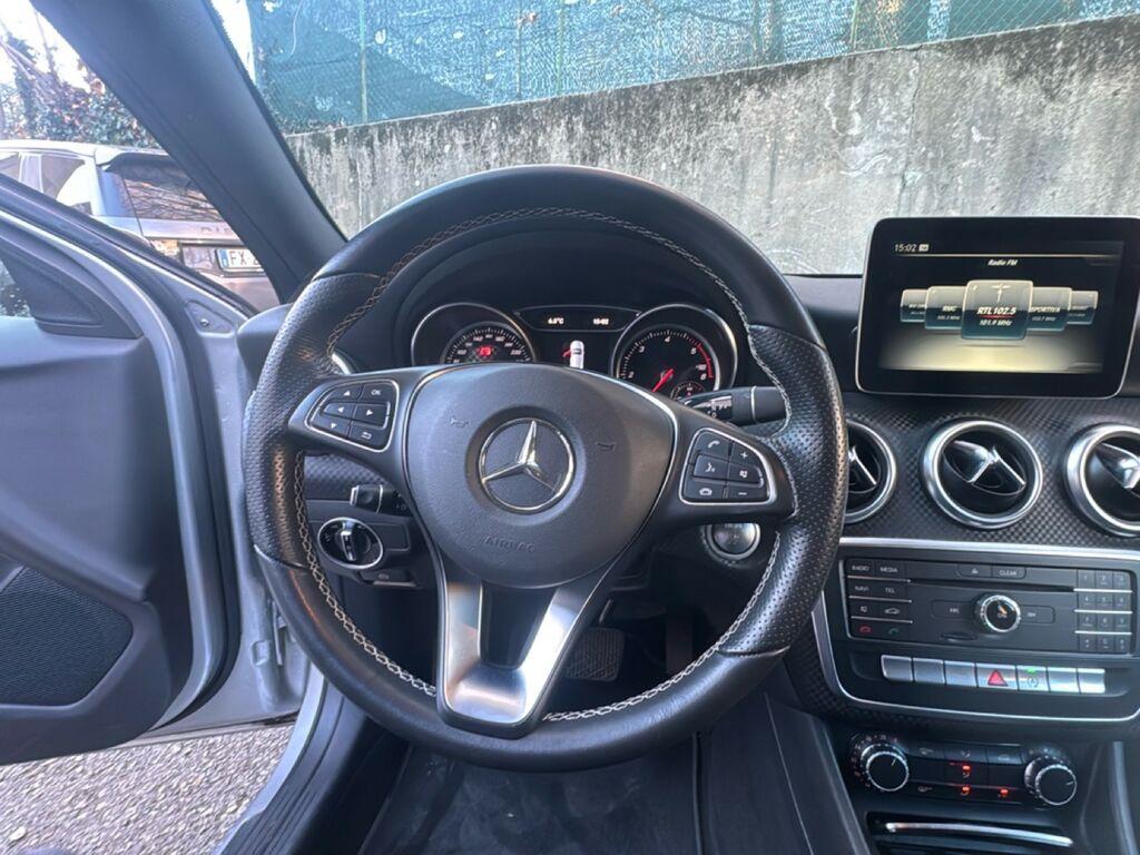 Mercedes Classe A 180 d Sport auto my16