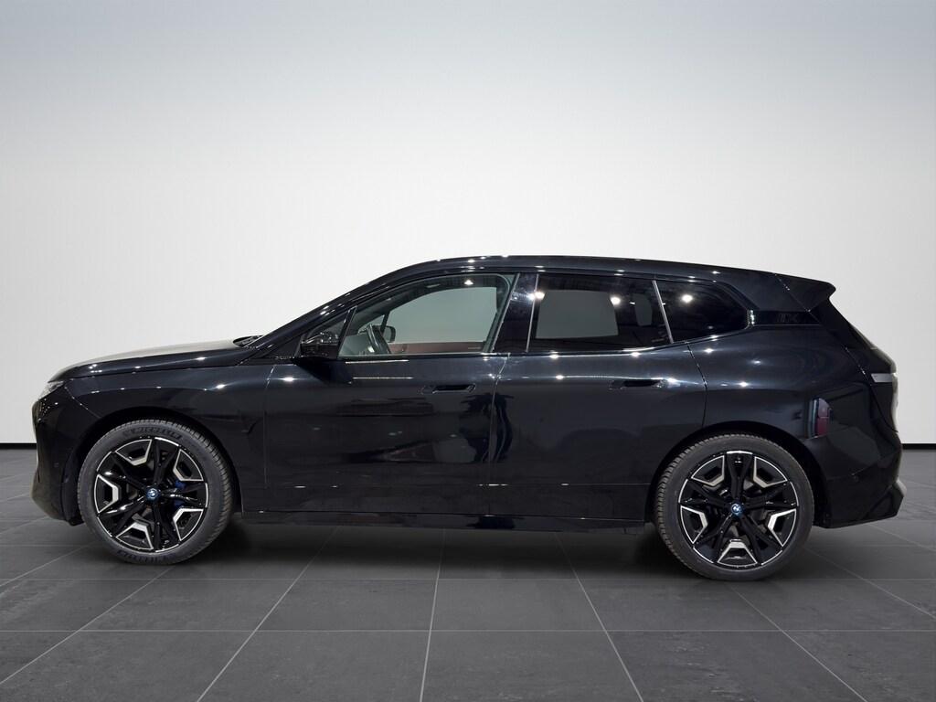 BMW iX xdrive50 pacchetto sportivo