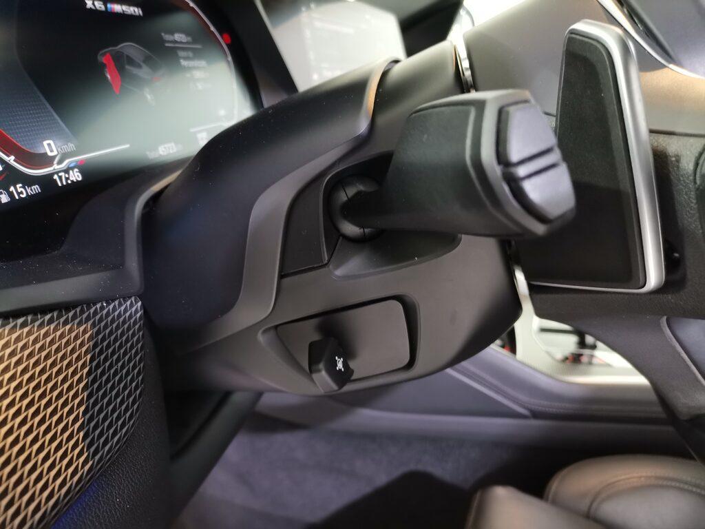 BMW X6 M50i auto