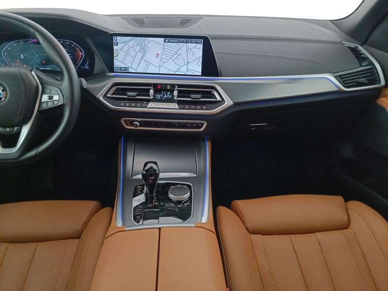 BMW X5 xdrive30d mhev 48V xLine auto
