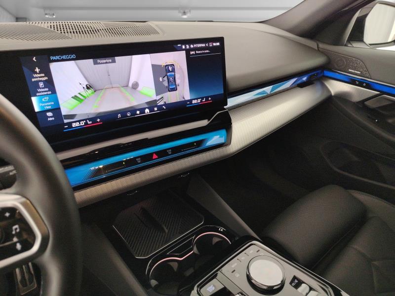 BMW i5 M i5 M60 M Sport Pro