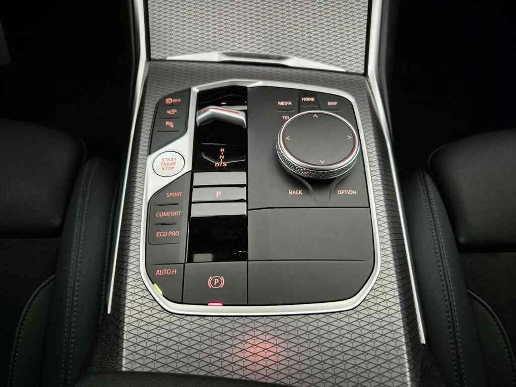 BMW Serie 3 M M340d Touring mhev 48V xdrive auto