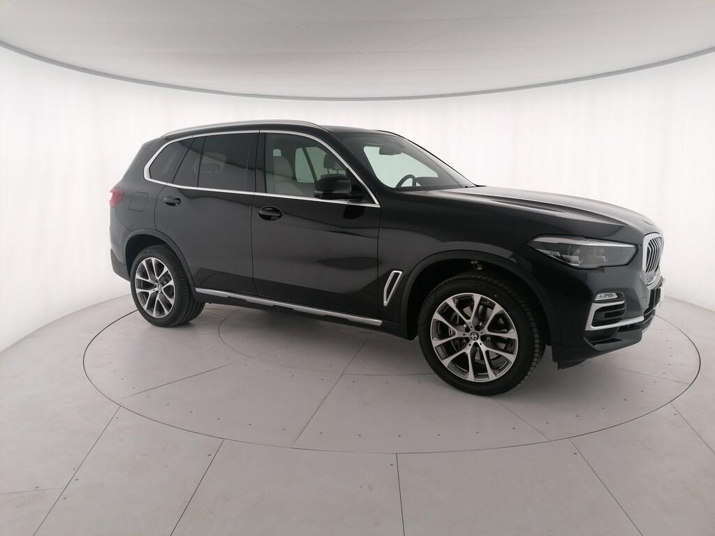 BMW X5 xdrive30d mhev 48V xLine auto