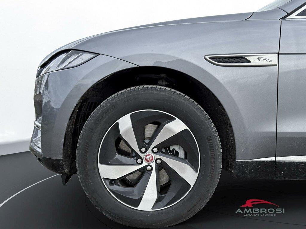Jaguar F-Pace 2.0 D163 R-Dynamic Black awd auto