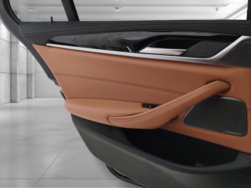 BMW Serie 5 520d Touring mhev 48V xdrive Luxury auto