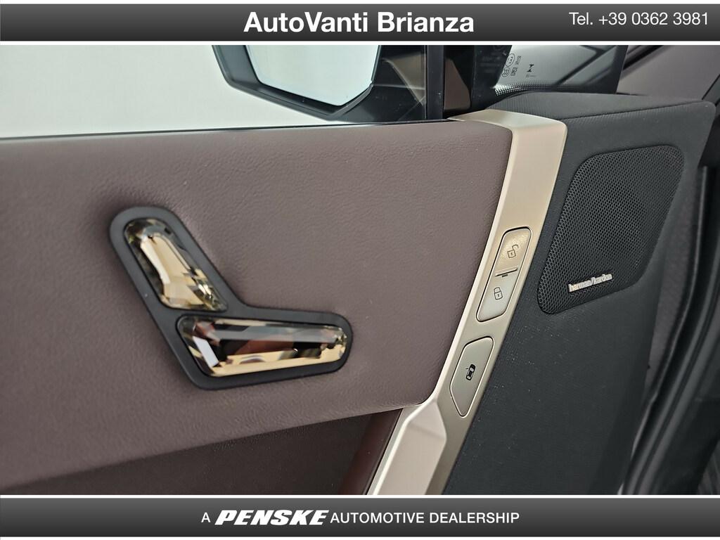BMW iX xdrive50 pacchetto sportivo
