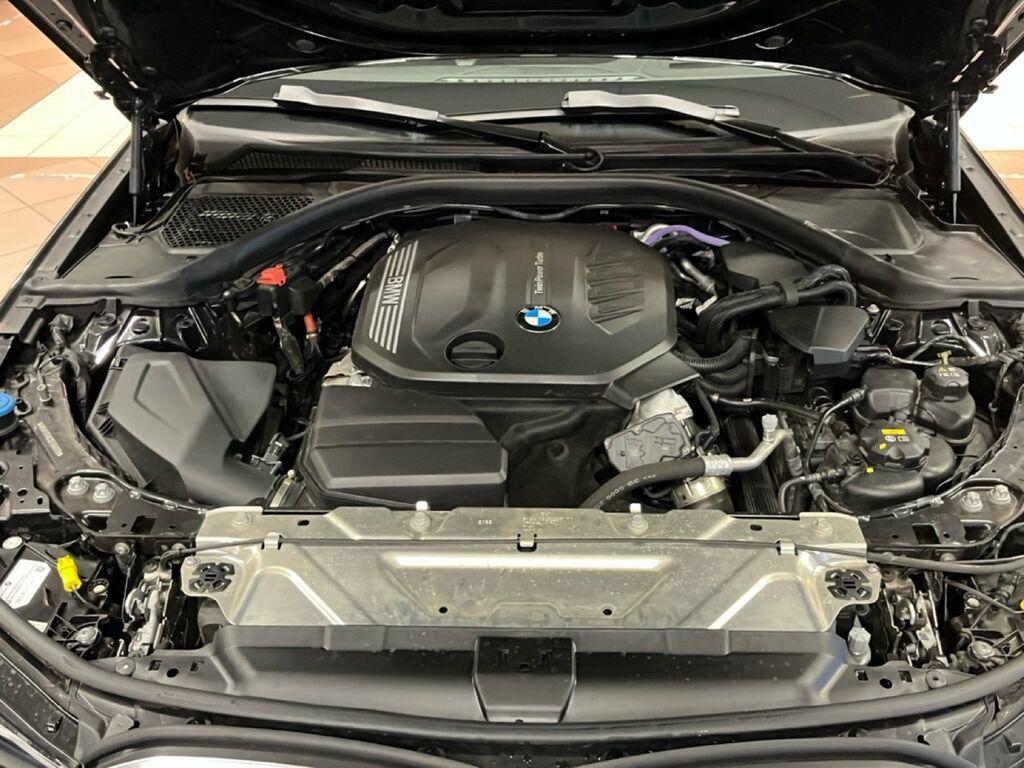 BMW Serie 3 318d Touring mhev 48V auto