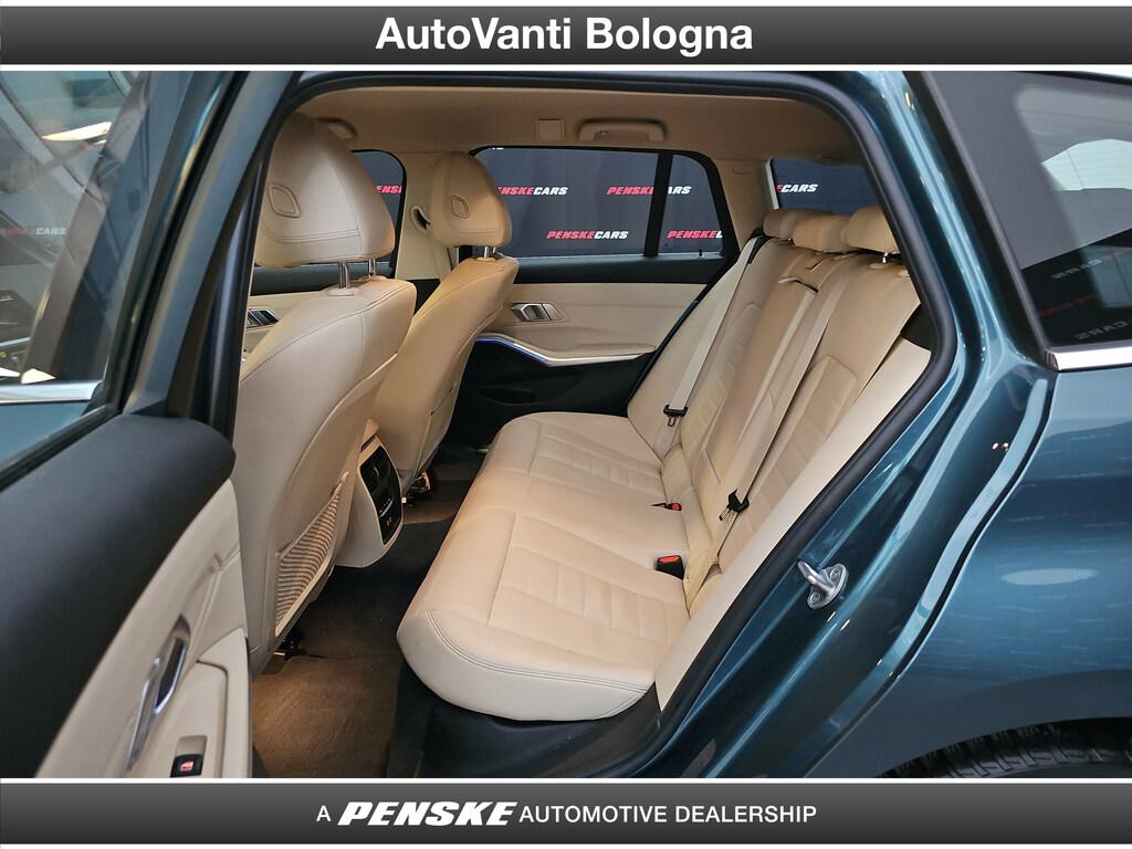 BMW Serie 3 320d Touring mhev 48V xdrive Luxury auto