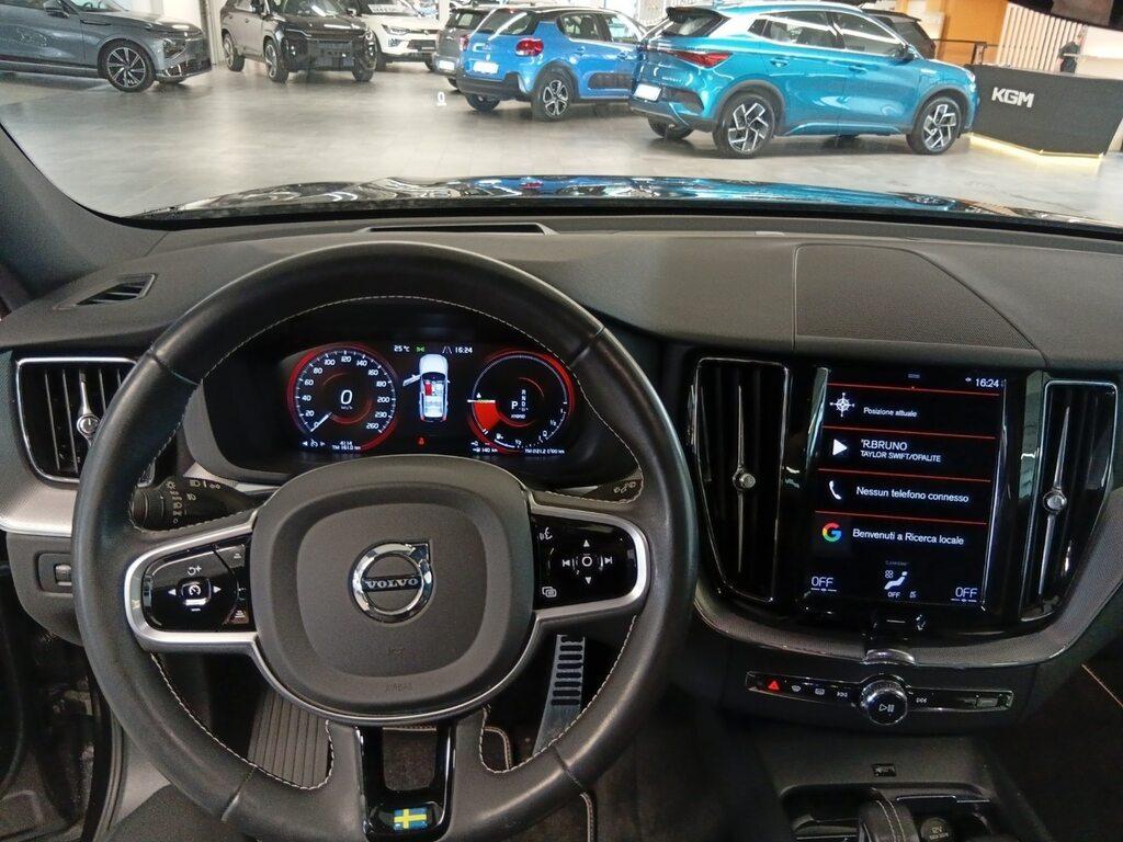 Volvo XC60 2.0 T6 plug-in Hybrid R-design awd auto