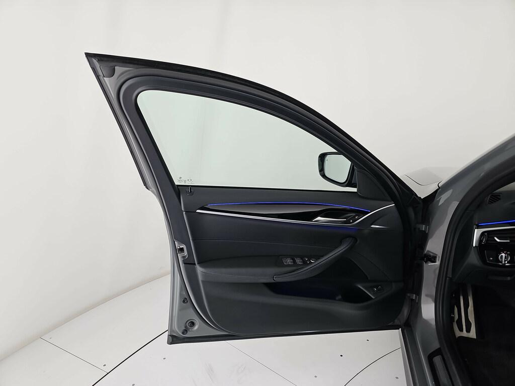 BMW Serie 5 530d Touring mhev 48V xdrive Msport auto