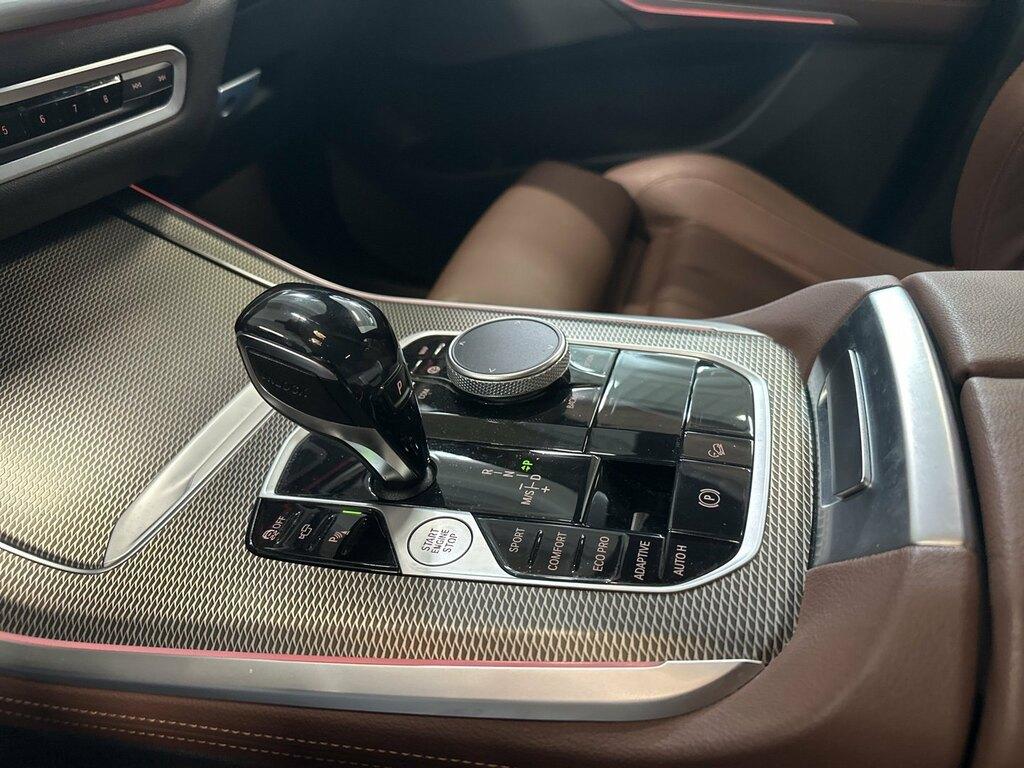 BMW X5 xdrive30d mhev 48V Msport auto