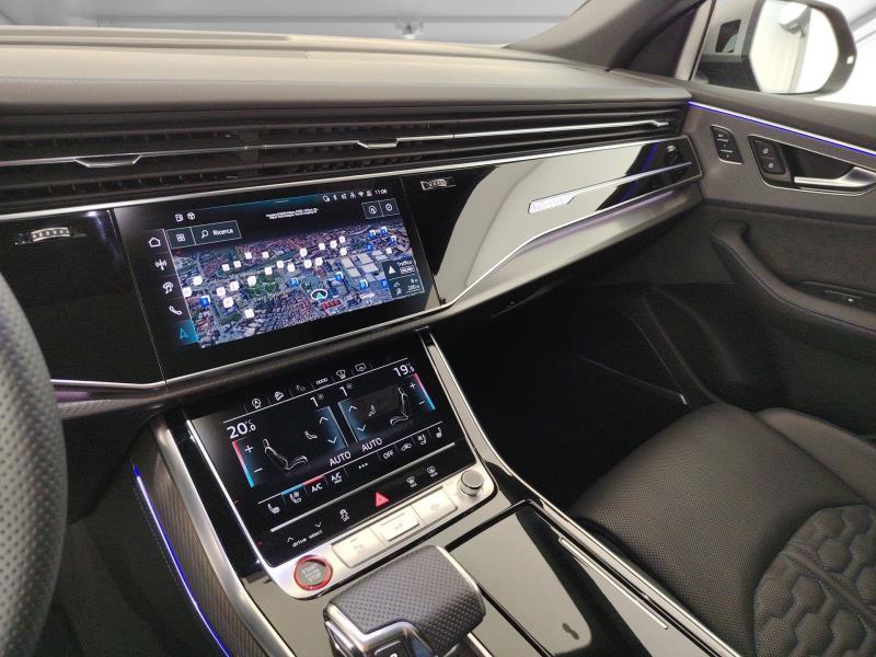 Audi Q8 RS 8 4.0 mhev 48V performance 640cv tiptronic