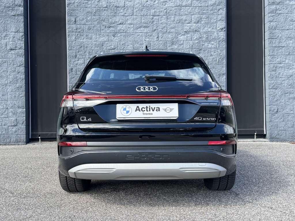 Audi Q4 e-tron 40 Business Advanced
