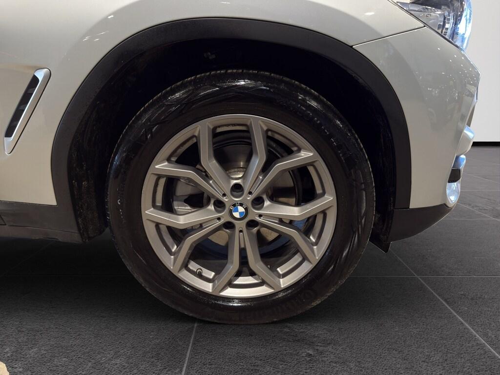 BMW X3 xdrive20d mhev 48V xLine auto