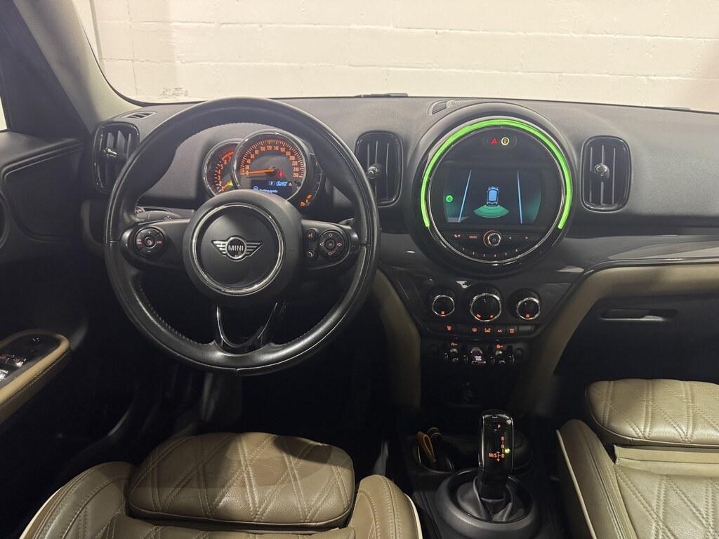 Mini Cooper 1.5 Baker Street Steptronic