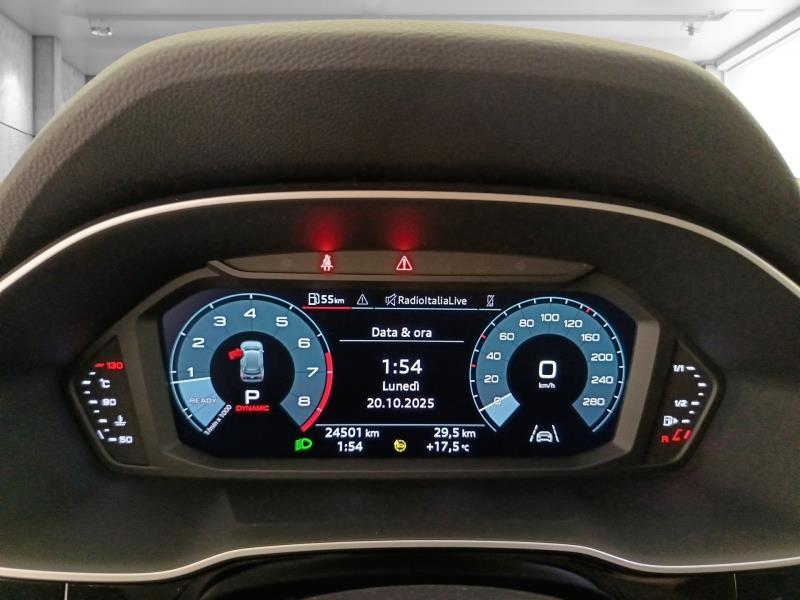 Audi Q3 35 1.5 tfsi mhev Business s-tronic