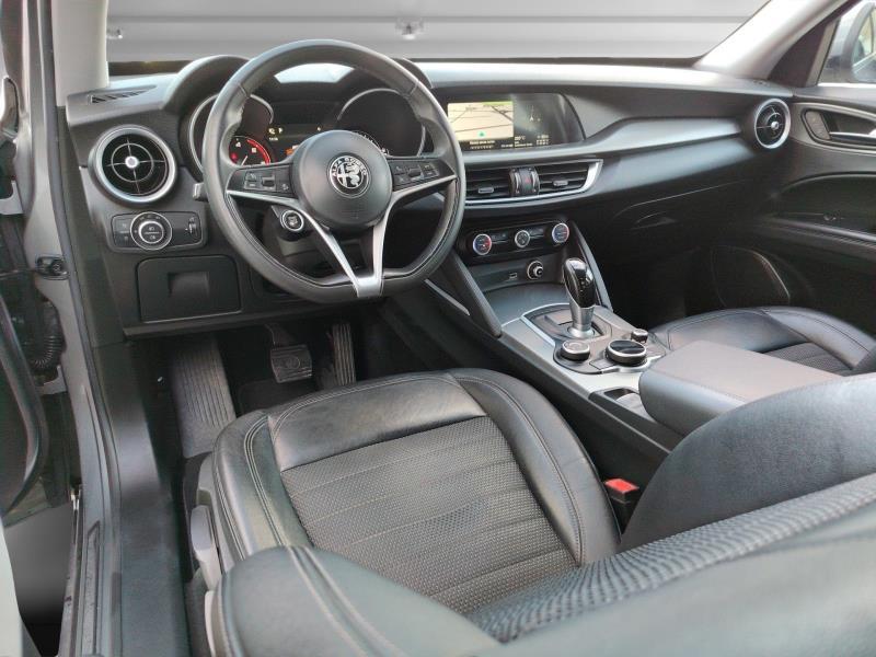 Alfa Romeo Stelvio 2.2 t Business rwd 180cv auto