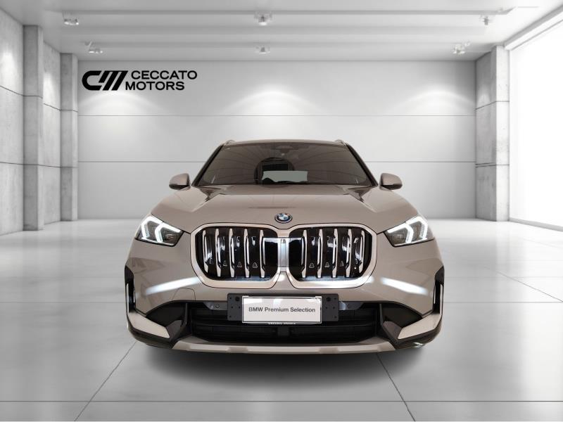 BMW iX1 30 xdrive X-Line