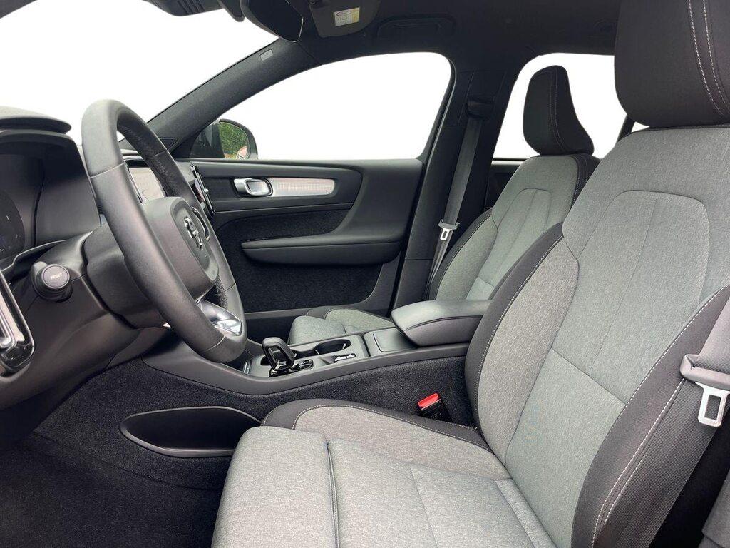 Volvo XC40 2.0 b3 Core auto
