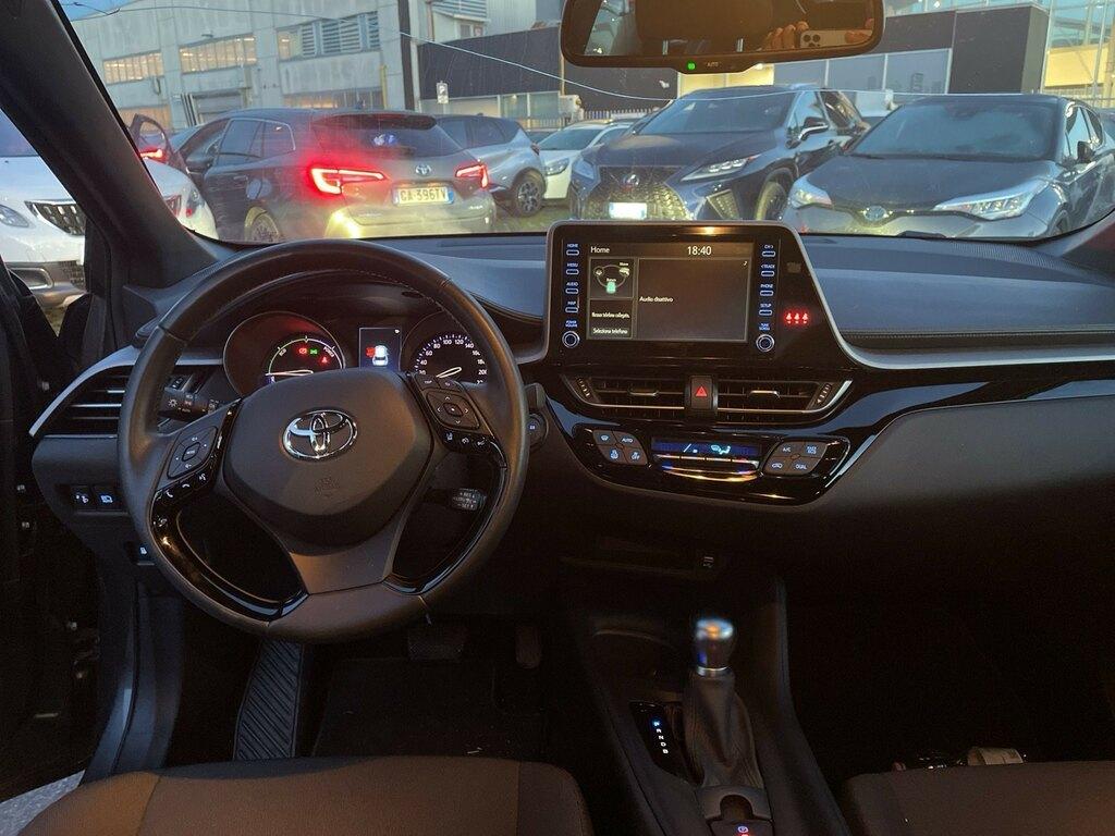Toyota C-HR 1.8h Active e-cvt