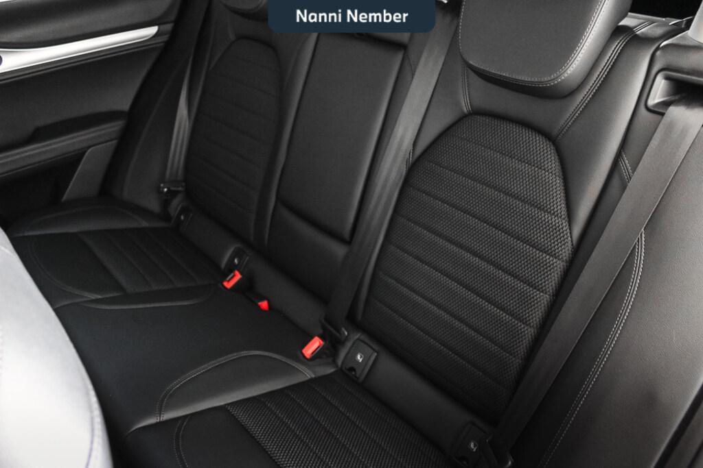Alfa Romeo Stelvio 2.2 t Sprint rwd 190cv auto