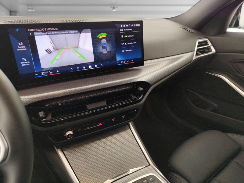 BMW Serie 3 320d Touring mhev 48V Msport xdrive auto