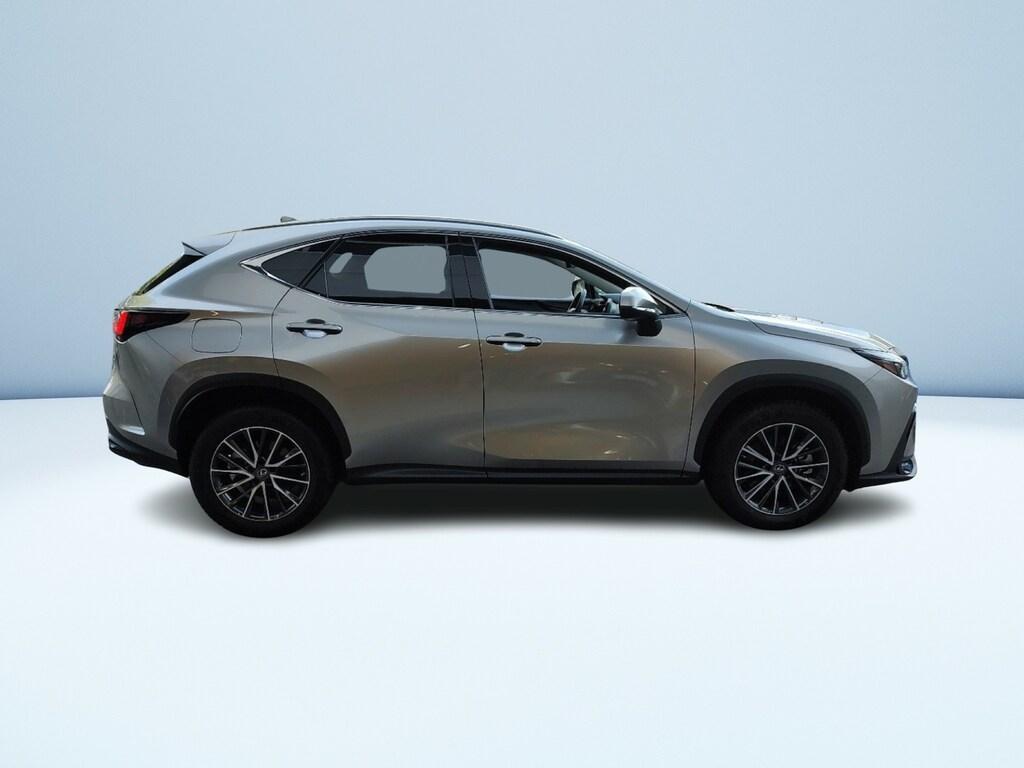 Lexus NX 2.5 plug-in Premium 4wd e-cvt
