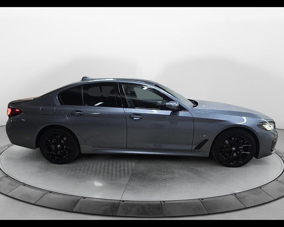 BMW Serie 5 520d mhev 48V xdrive Msport auto