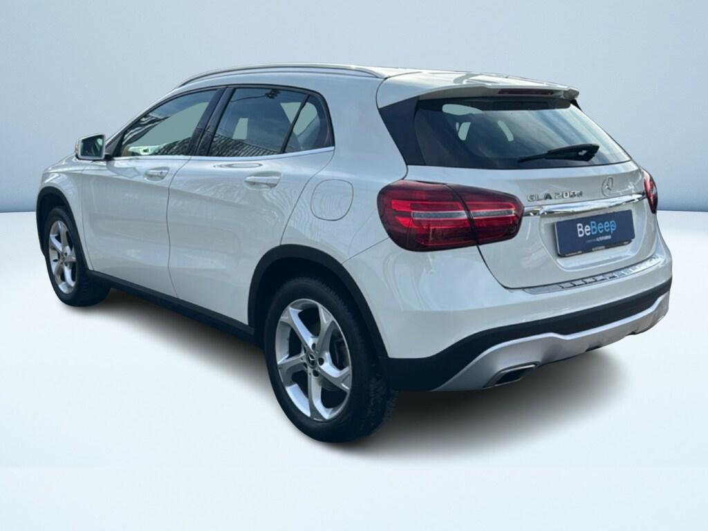 Mercedes GLA 200 d Sport auto