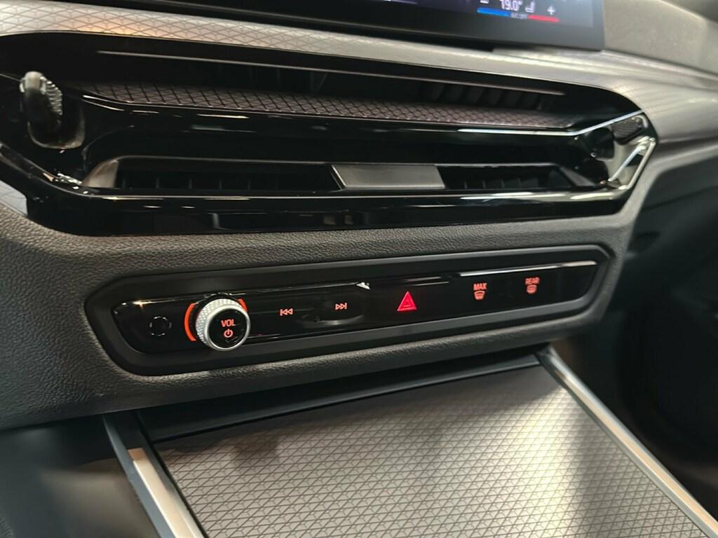 BMW Serie 3 320d Touring mhev 48V Msport xdrive auto