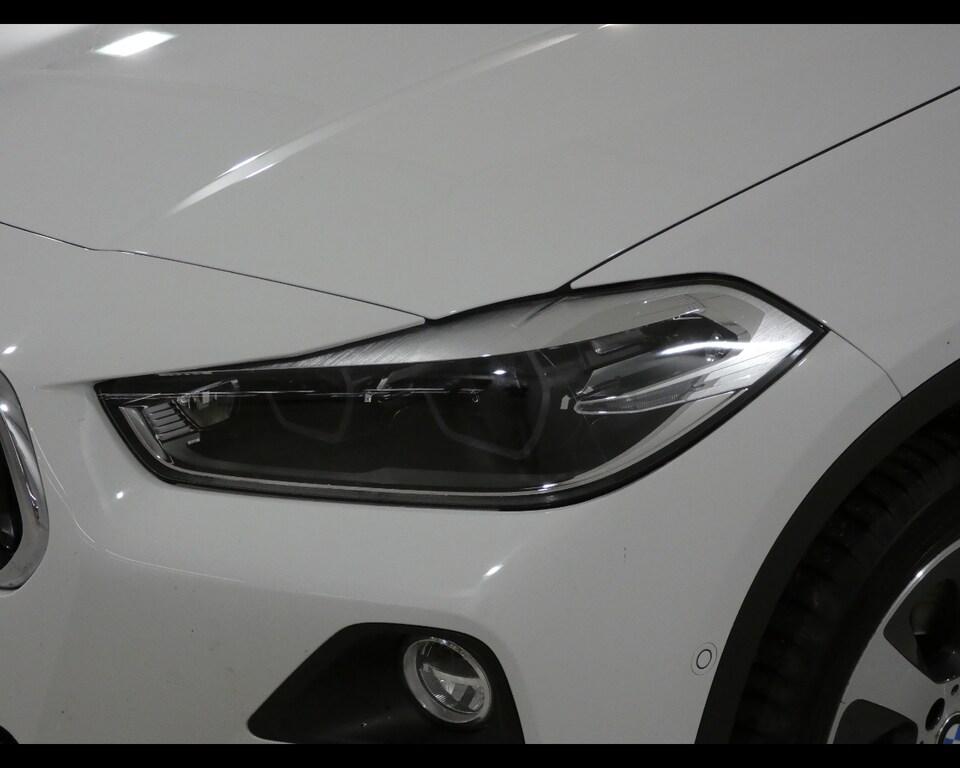 BMW X2 sdrive18d Business X auto