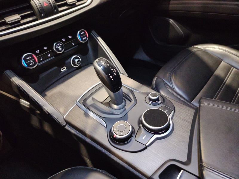 Alfa Romeo Stelvio 2.0 t Executive Q4 280cv auto