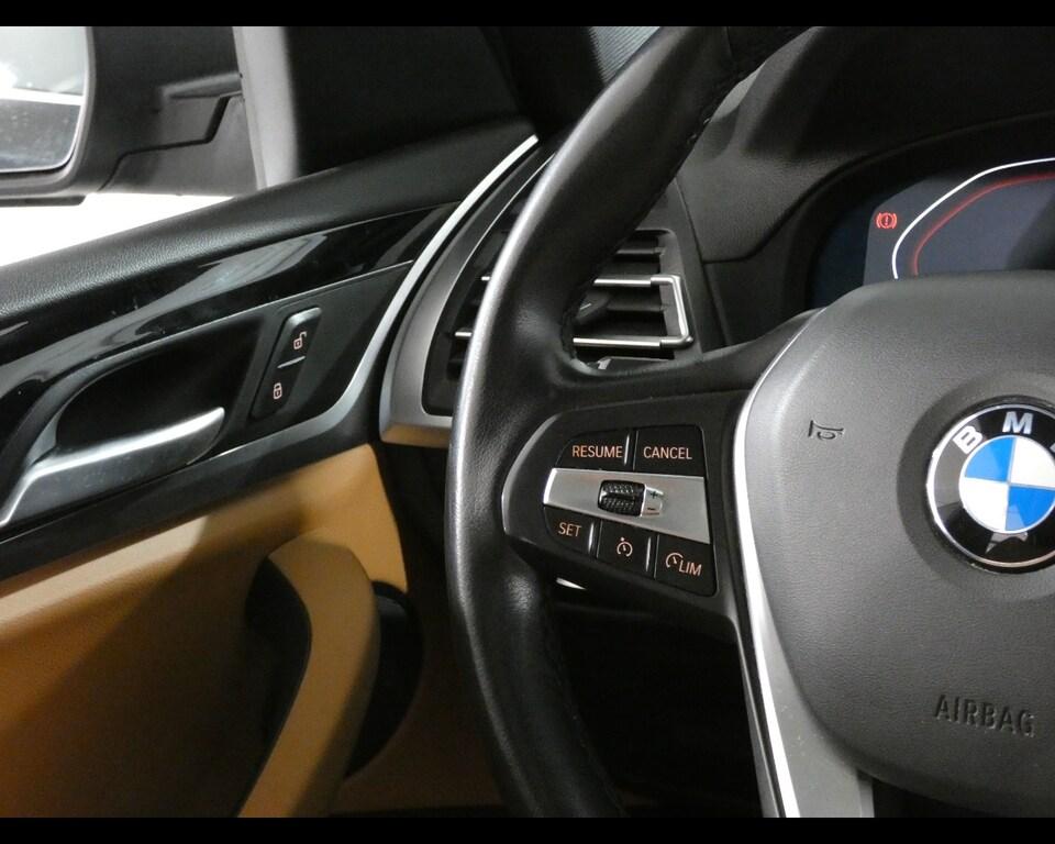 BMW X3 xdrive20d mhev 48V auto