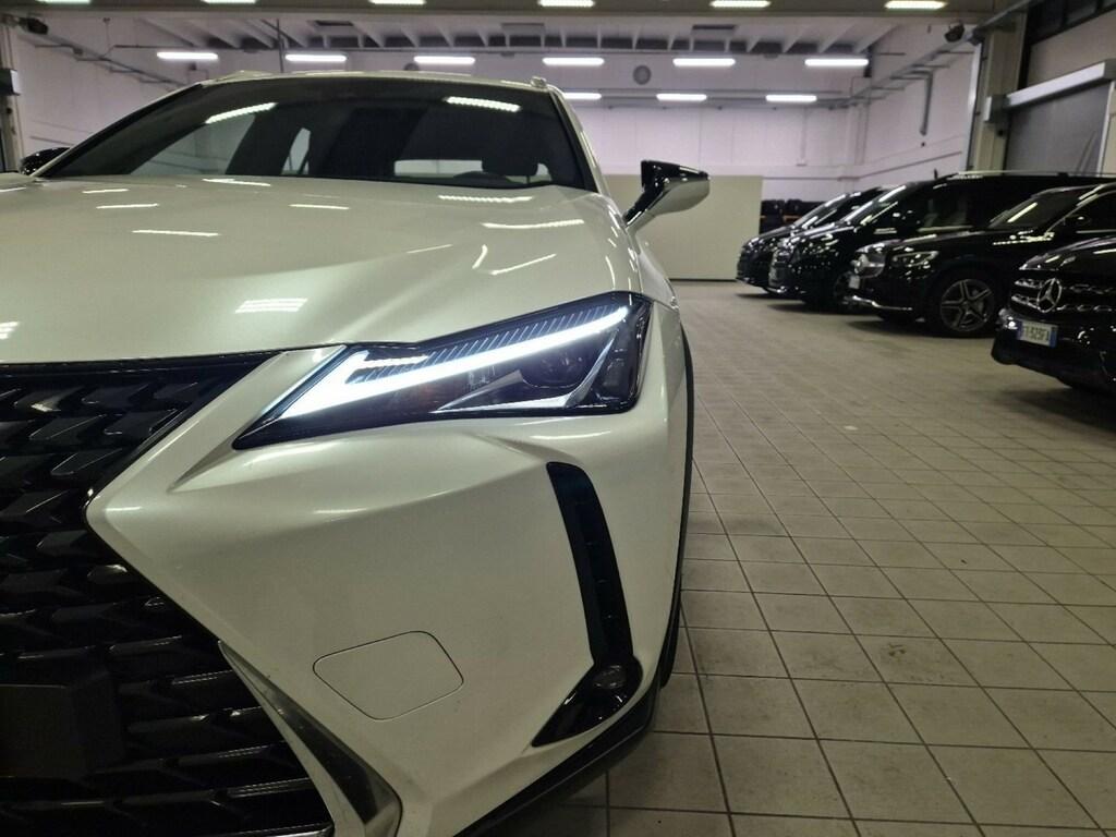 Lexus UX 250h Executive 2wd cvt my20