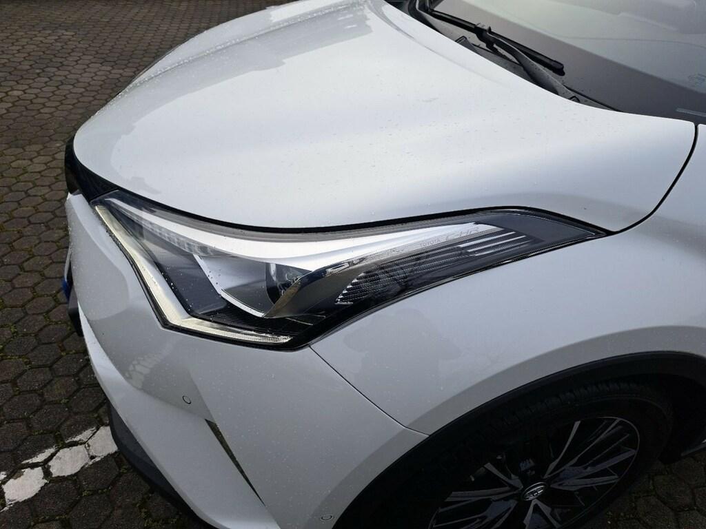 Toyota C-HR 1.8h Lounge 2wd e-cvt my18