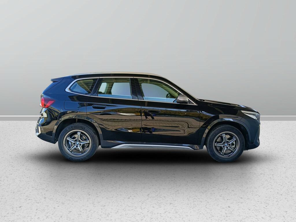 BMW X1 sdrive20i mhev 48V X-Line auto